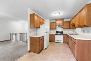 16884 Glencoe Ave, Lakeville, MN 55044 - Photo 4