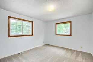 9200 Harkness Ave S, Cottage Grove, MN 55016 - Photo 10