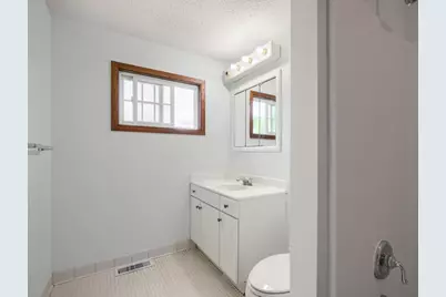 9200 Harkness Avenue S, Cottage Grove, MN 55016 - Photo 12