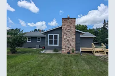 215 Madison Avenue SW, Wadena, MN 56482 - Photo 4