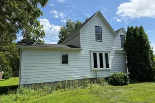 411 16th St S, Benson, MN 56215 - Photo 6
