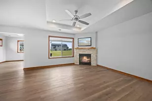 885 Tall Grass Ct, Wanamingo, MN 55983 - Photo 16
