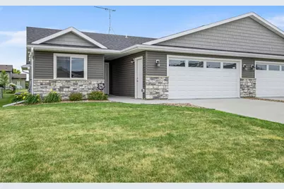 885 Tall Grass Court, Wanamingo, MN 55983 - Photo 6