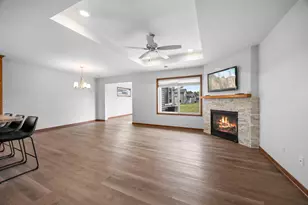 885 Tall Grass Ct, Wanamingo, MN 55983 - Photo 14