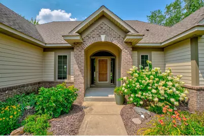 5619 Cottonwood Court, Shoreview, MN 55126 - Photo 4