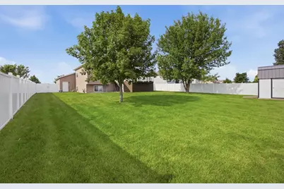 1268 39th Avenue S, Moorhead, MN 56560 - Photo 34