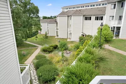 1372 Carling Drive #306, Saint Paul, MN 55108 - Photo 10