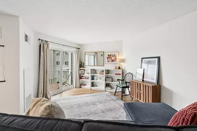 1372 Carling Drive #306, Saint Paul, MN 55108 - Photo 8
