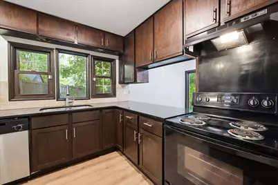 2280 E Medicine Lake Boulevard, Plymouth, MN 55441 - Photo 6