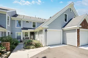 14389 Bedford Dr, Eden Prairie, MN 55346 - Photo 1