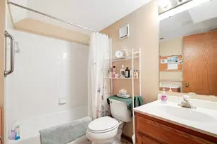 14389 Bedford Dr, Eden Prairie, MN 55346 - Photo 46
