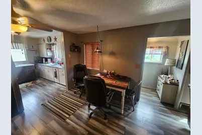819 2nd Street SW, Pipestone, MN 56164 - Photo 16