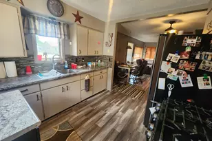 819 2nd St SW, Pipestone, MN 56164 - Photo 14