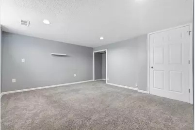 9029 18th Avenue S, Bloomington, MN 55425 - Photo 36