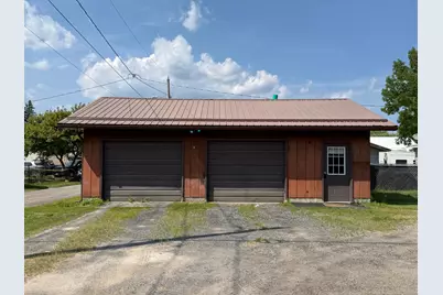 1632 4th Avenue E, International Falls, MN 56649 - Photo 2