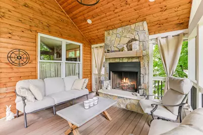 2866 Timberview Trail, Chaska, MN 55318 - Photo 8