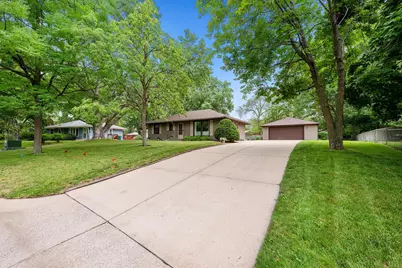 11335 Swallow Street NW, Coon Rapids, MN 55433 - Photo 4