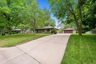 11335 Swallow St NW, Coon Rapids, MN 55433 - Photo 4