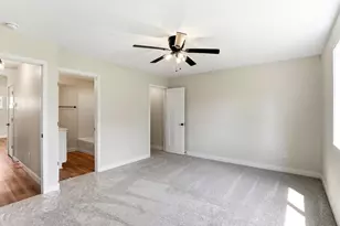 1018 2nd St SE, Faribault, MN 55021 - Photo 6