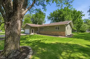 312 S Driftwood St, Royalton, MN 56373 - Photo 1