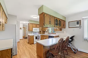 312 S Driftwood St, Royalton, MN 56373 - Photo 8