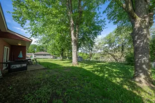 610 N 4th St, Le Sueur, MN 56058 - Photo 16