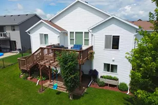 893 Towne Dr NE, Byron, MN 55920 - Photo 8