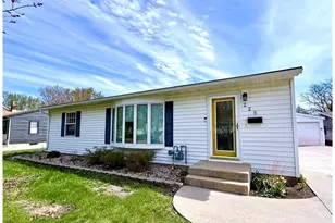 225 Sunrise Blvd Blvd, Redwood Falls, MN 56283 - Photo 1