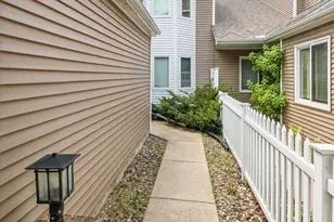 15003 Windemere Ln, Burnsville, MN 55306 - Photo 2
