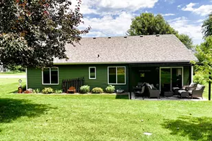 2351 Providence Pl NE, Sauk Rapids, MN 56379 - Photo 2