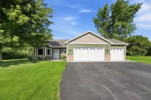 2351 Providence Pl NE, Sauk Rapids, MN 56379 - Photo 1