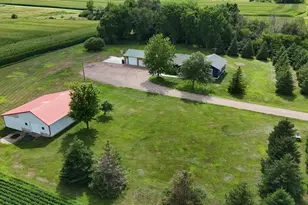 48437 County Rd 28, Windom, MN 56101 - Photo 32