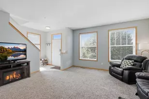 2066 Wellens St, Chaska, MN 55318 - Photo 4