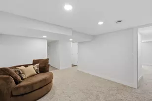 340 Ranchview Ln N, Plymouth, MN 55447 - Photo 20