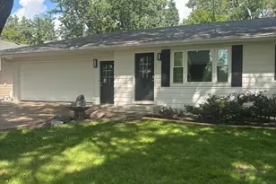 340 Ranchview Ln N, Plymouth, MN 55447 - Photo 2