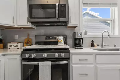 1131 Stonebridge Path, Jordan, MN 55352 - Photo 10