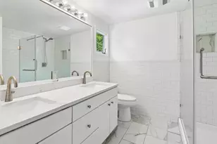 2320 Parklands Rd, Saint Louis Park, MN 55416 - Photo 16