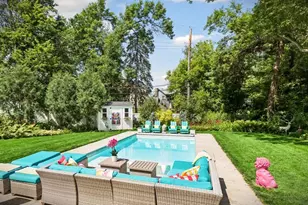 2320 Parklands Rd, Saint Louis Park, MN 55416 - Photo 18