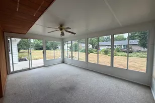 505 Central Ln, Luverne, MN 56156 - Photo 16