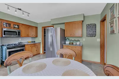 415 4th Street N, Sauk Rapids, MN 56379 - Photo 8