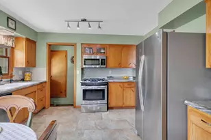 415 4th St N, Sauk Rapids, MN 56379 - Photo 6