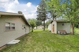 415 4th St N, Sauk Rapids, MN 56379 - Photo 22
