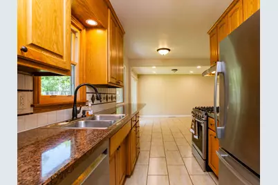 2327 Circle Drive, White Bear Lake, MN 55110 - Photo 10