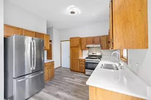 12675 Durango Pl, Apple Valley, MN 55124 - Photo 4