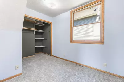 979 Victoria Street N, Saint Paul, MN 55103 - Photo 16