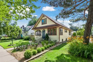 1301 Victoria St N, Saint Paul, MN 55117 - Photo 1