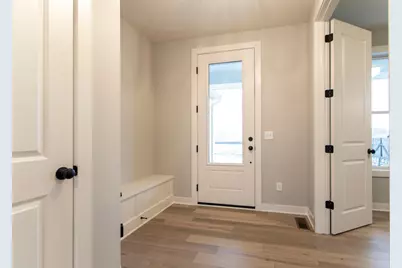 3710 Knightsbridge Lane N, Lake Elmo, MN 55042 - Photo 2