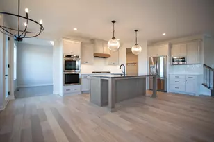 3710 Knightsbridge Ln N, Lake Elmo, MN 55042 - Photo 8