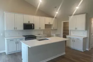 8852 63rd St S, Cottage Grove, MN 55016 - Photo 2