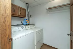 10046 Park Ave S, Bloomington, MN 55420 - Photo 34